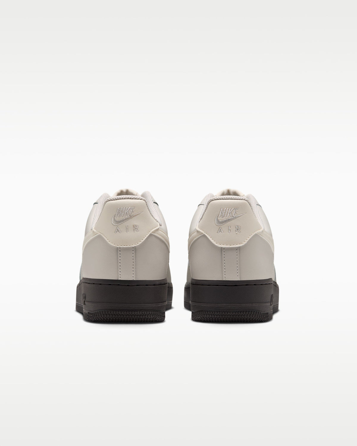 Nike Air Force 1 '07