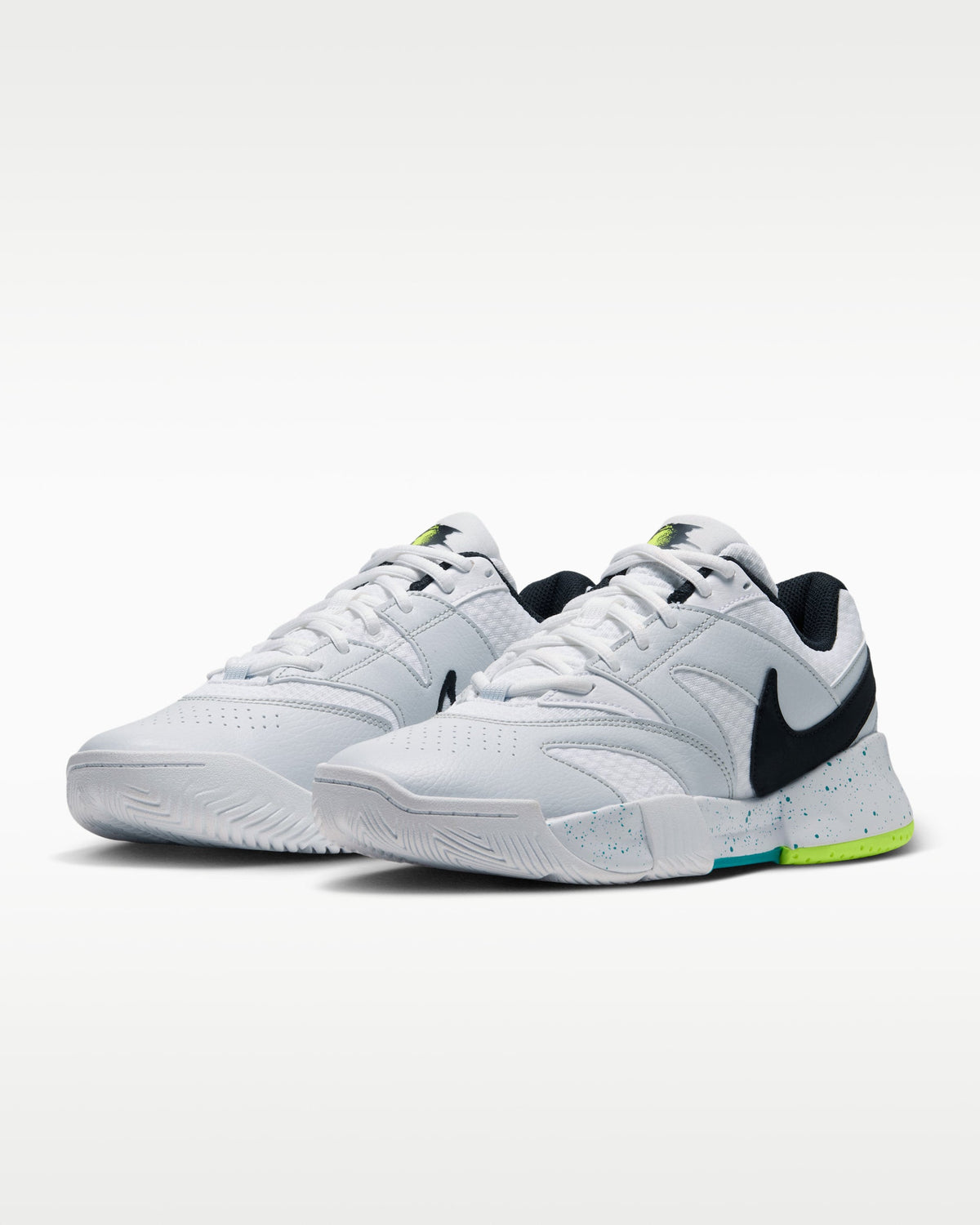 NikeCourt Lite 4